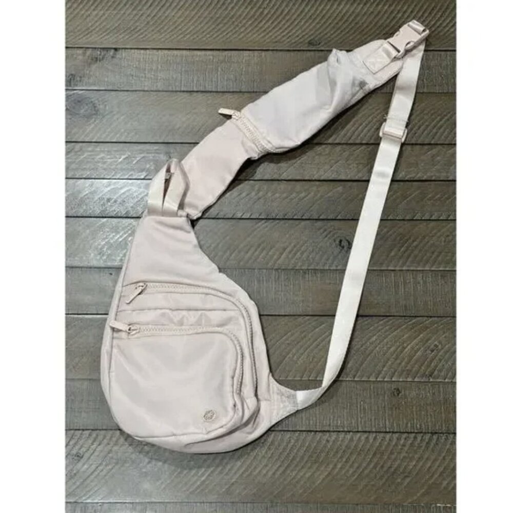 GAIAM | Bags | Gaiam Festival Sling Bag - White